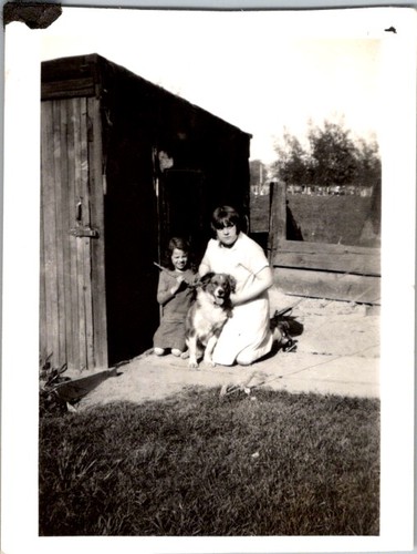 Snapshot photograph 1940s - snapshot,